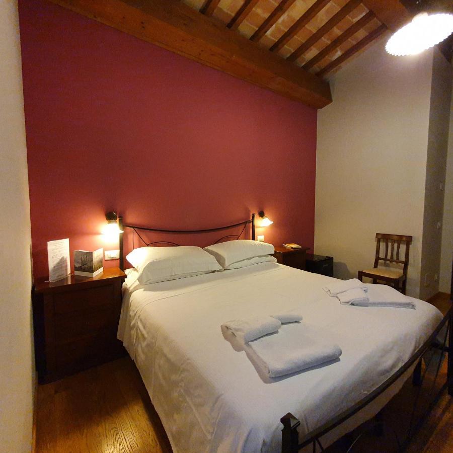 Pietra Maula Agriturismo Castelraimondo Dış mekan fotoğraf