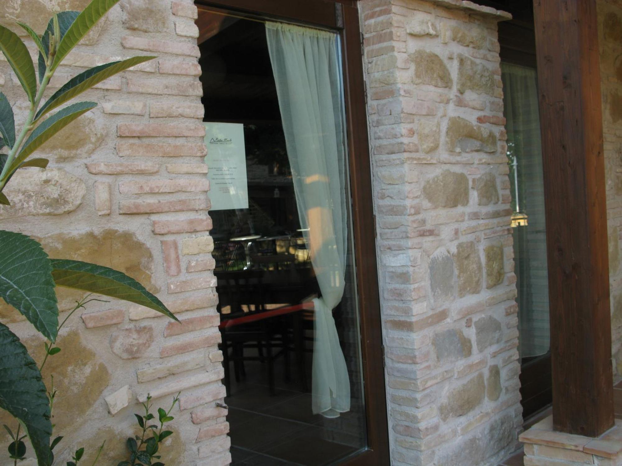 Pietra Maula Agriturismo Castelraimondo Dış mekan fotoğraf